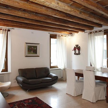 Centre 2 Bedroom Flat Werona Zewnętrze zdjęcie